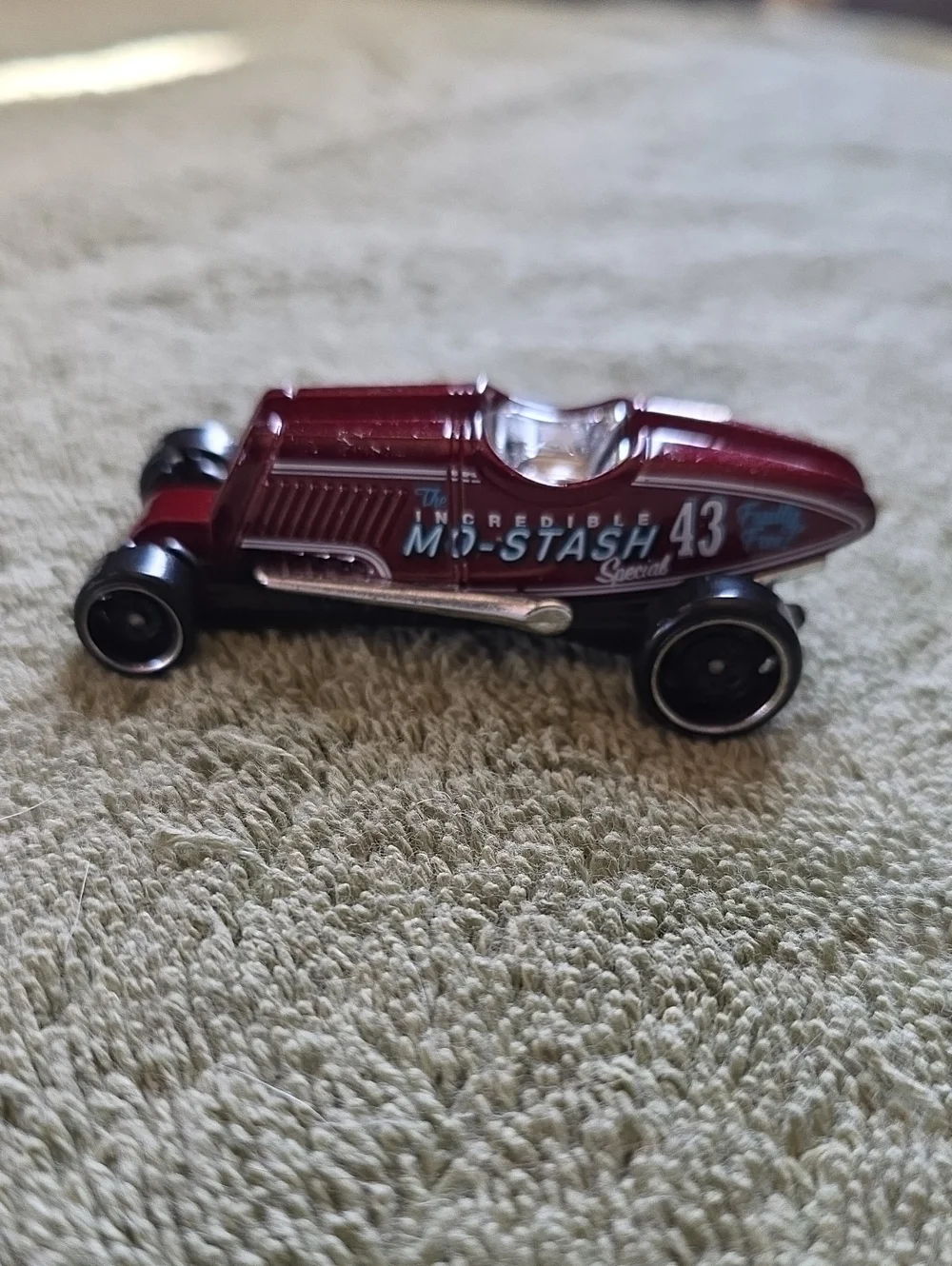 Mo-Stash Special #43 Metallic Red Die-Cast Toy Car